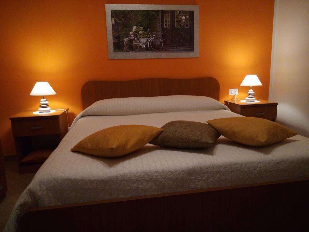 Bed and Breakfast L'Oasi Del Porto à Trapani Extérieur photo