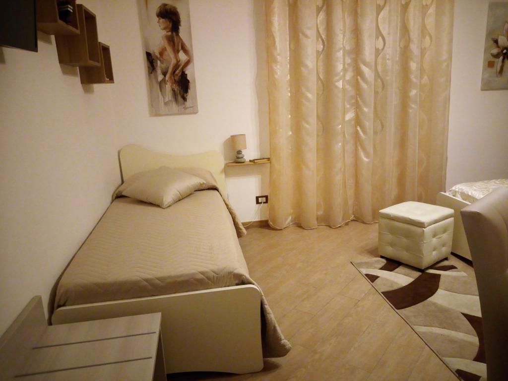 Bed and Breakfast L'Oasi Del Porto à Trapani Extérieur photo